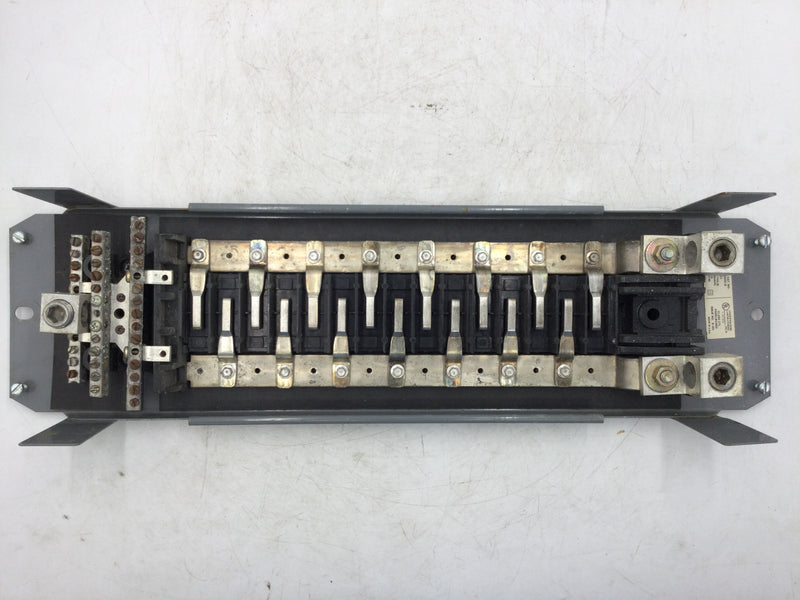 Square D QON30H-1 120/240v 150A Panelboard Guts Series E6 6" x 21"