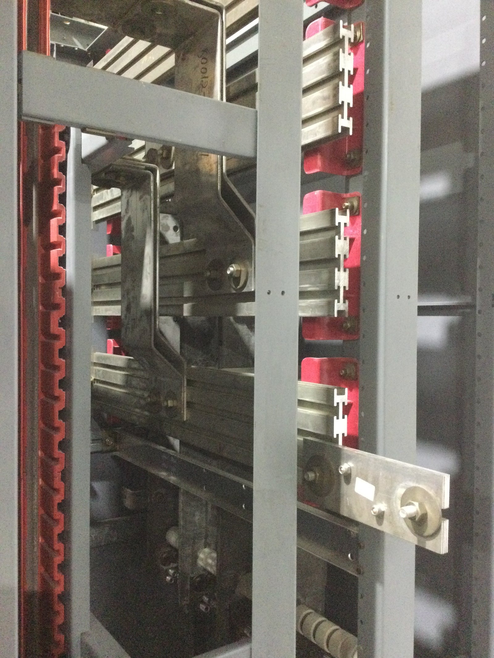 Square D 42-04398-1 2000 Amp MLO 277/480V 3 Phase 4 Wire I-line Switch