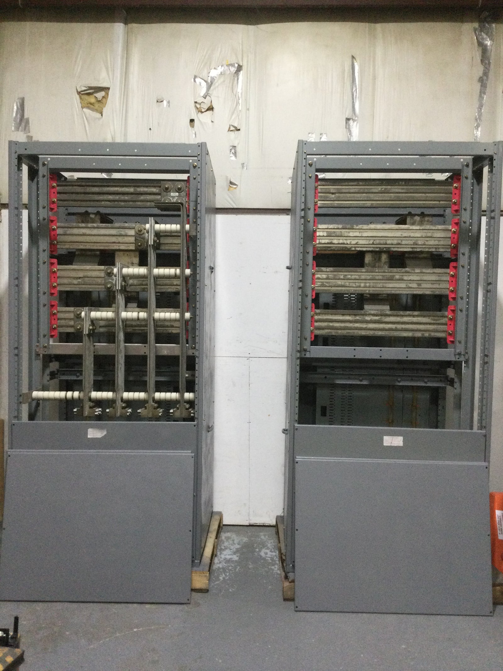 Square D 42-04398-1 2000 Amp MLO 277/480V 3 Phase 4 Wire I-line Switch