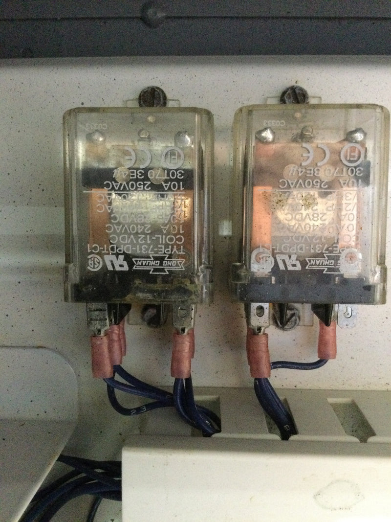 Generac Type GTS01W-2A2LDNCN 100 Amp, 480V Transfer switch