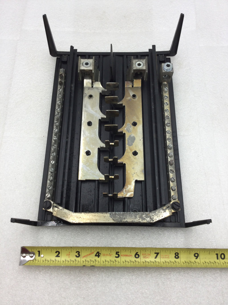 Siemens G1624ML1125 125 Amp 16 Space 120/240V Guts Only 9" x 12"