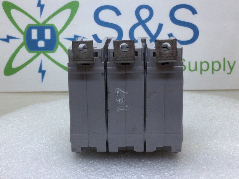 Challenger HBQ3030 30 Amp 3 Pole 240V Bolt on Circuit Breaker HBQ3D030 - Flaw
