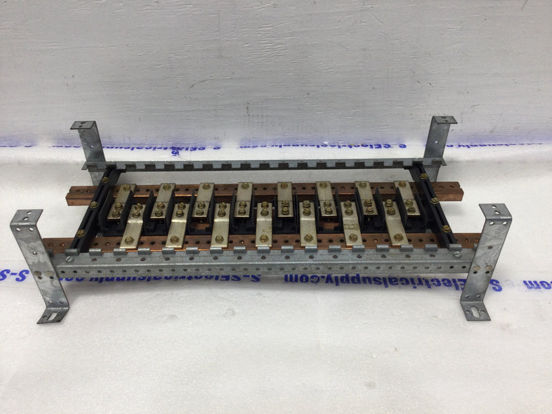 Eaton Pow-R-Line PR1LA 200 Amp 30 Space 120/240 VAC Load Center Guts Only 8"X20"