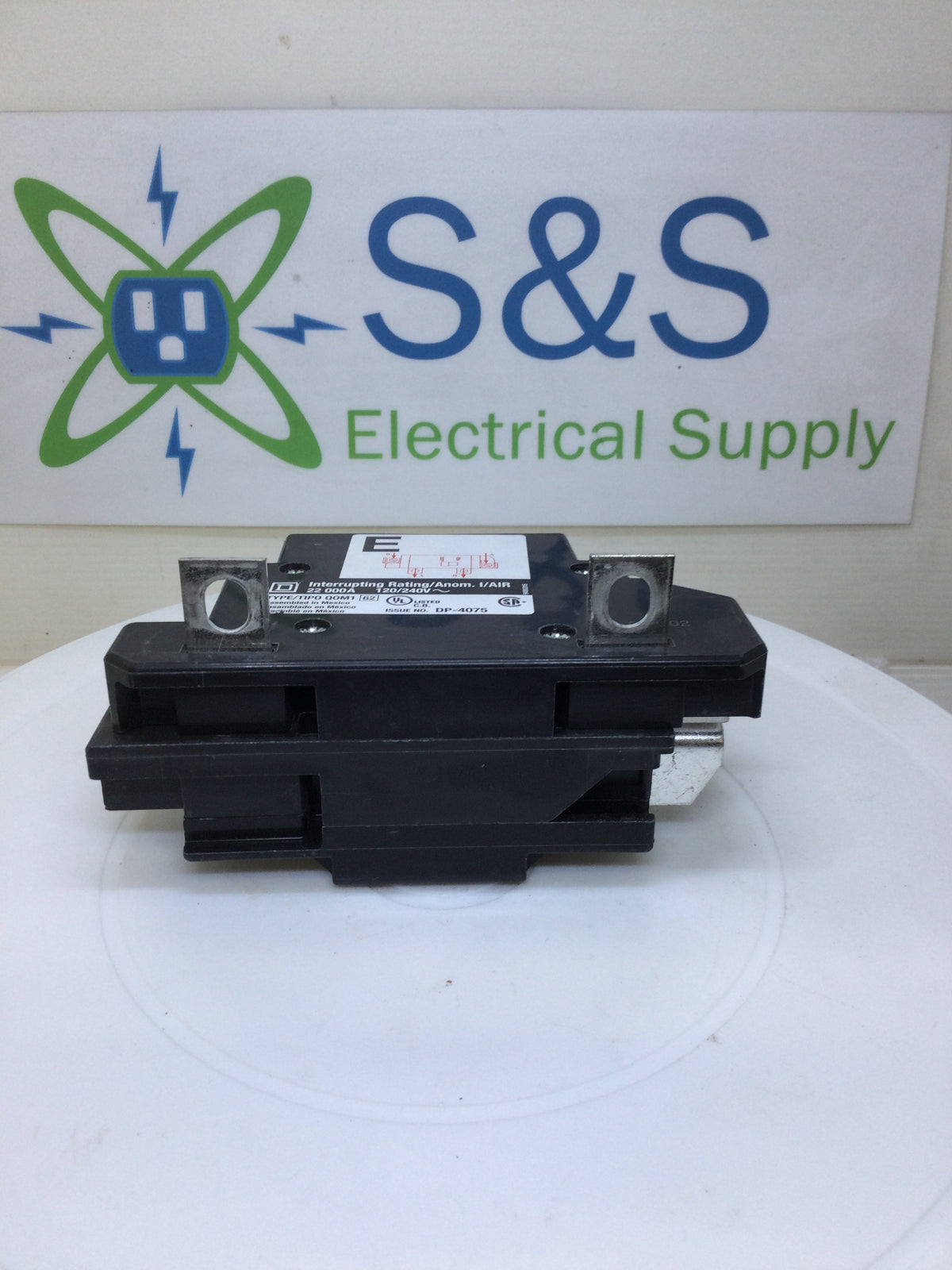 Square D QOM100VH 100 Amp 2 Pole 120/240V 22kA Type QOM1 Circuit Break