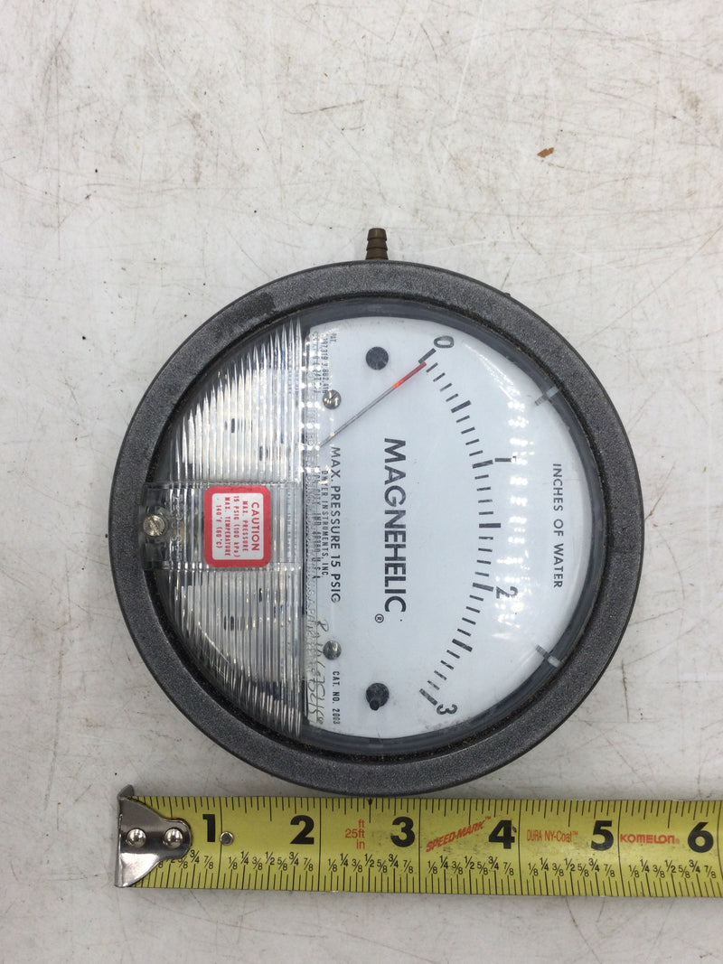 Dwyer 2003 Magnehelic Water Pressure Gauge 0-3 Inch Water 15 PSIG 2003C
