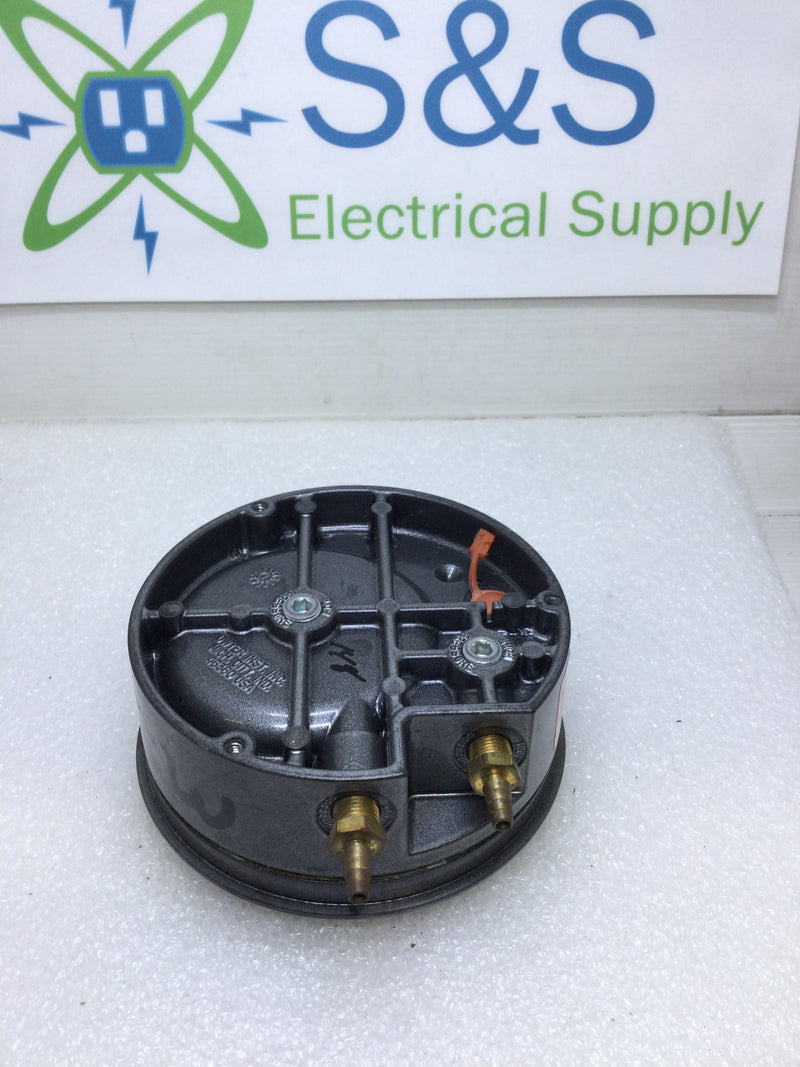 Dwyer 2003 Magnehelic Water Pressure Gauge 0-3 Inch Water 15 PSIG 2003C