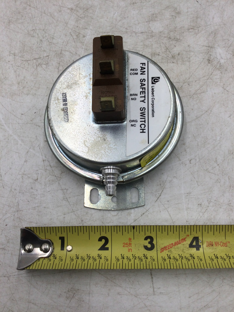 Liebert FP4022 Safety Fan Switch 15 Amp 120 to 277 VAC 60Hz