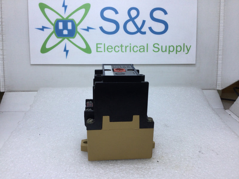 Allen-Bradley 700-P400A1 Series: B Bulletin 700 Type P Direct Drive AC Relay 12 Pole MAX 120-600V 10-20A