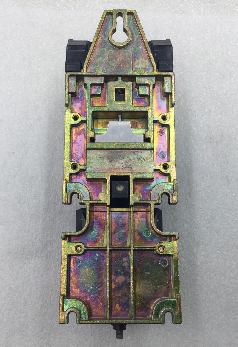 Square D 8903LXO40V02 30 Amp 4 Pole 120-600V Lighting Contactor w/120V Coil