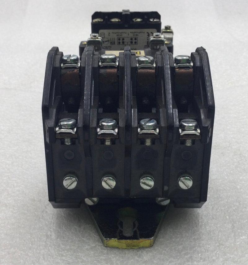 Square D 8903LXO40V02 30 Amp 4 Pole 120-600V Lighting Contactor w/120V Coil