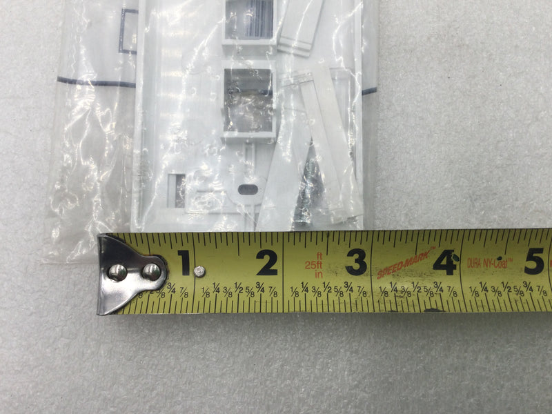 Hubbell IFP12W 1 Gang 2 Port I-Station Faceplate 4 5/8" x 3"