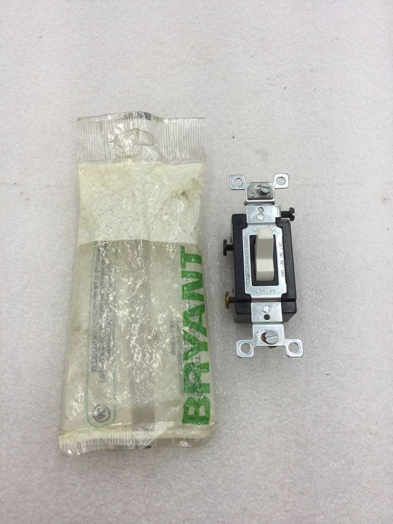 Bryant Electric White 3-Way Switch 15 Amp 120-277 VAC