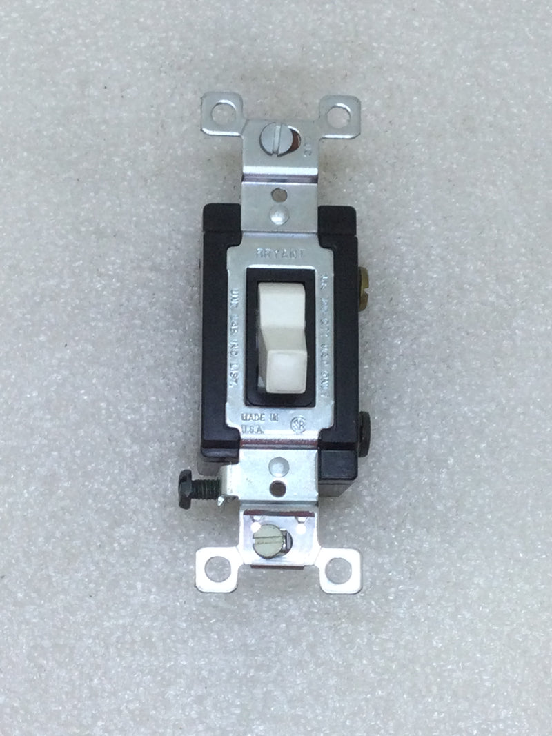 Bryant Electric White 3-Way Switch 15 Amp 120-277 VAC