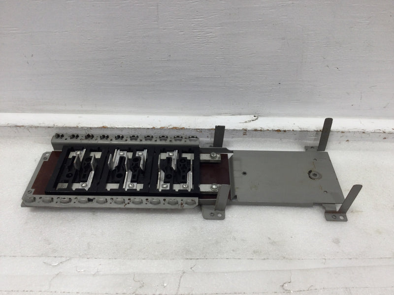 ITE 200 Amp 16 Space 120/240V Main Load Center Guts Only 6" X 19"