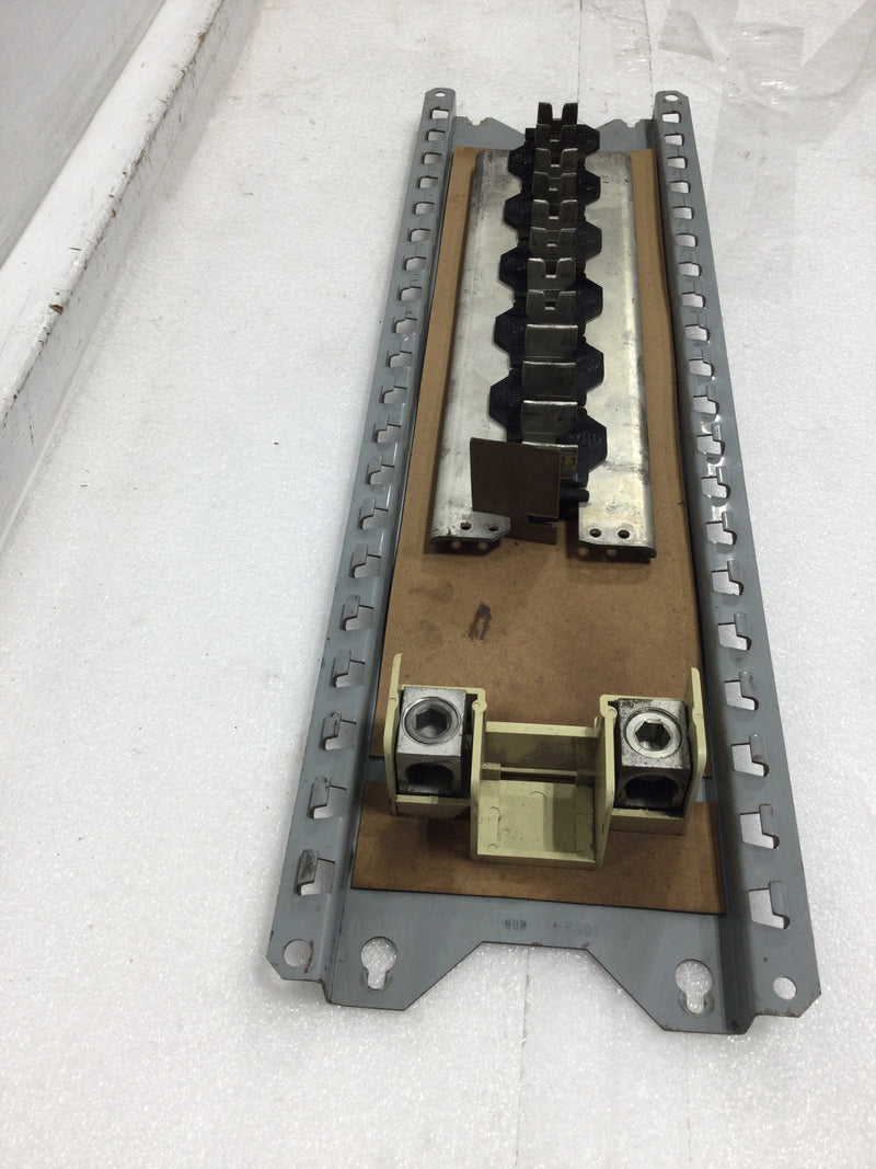 ITE 200 Amp 24 Space 120/240V Main Load Center Guts Only 6" x 21.5"
