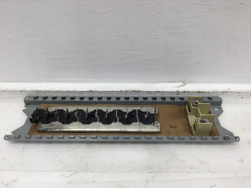 ITE 200 Amp 24 Space 120/240V Main Load Center Guts Only 6" x 21.5"