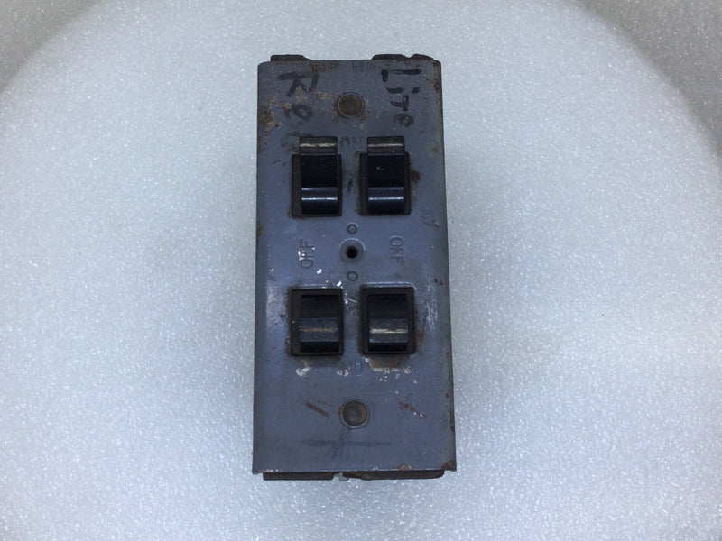 Square D MO481111 15 Amp 4 Circuit Obsolete XO Style Plug In Circuit Breaker