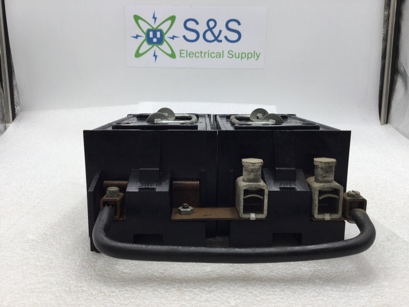 Wadsworth Dual 200 Amp 2 Pole Main Fuse Pullout Holders and Base