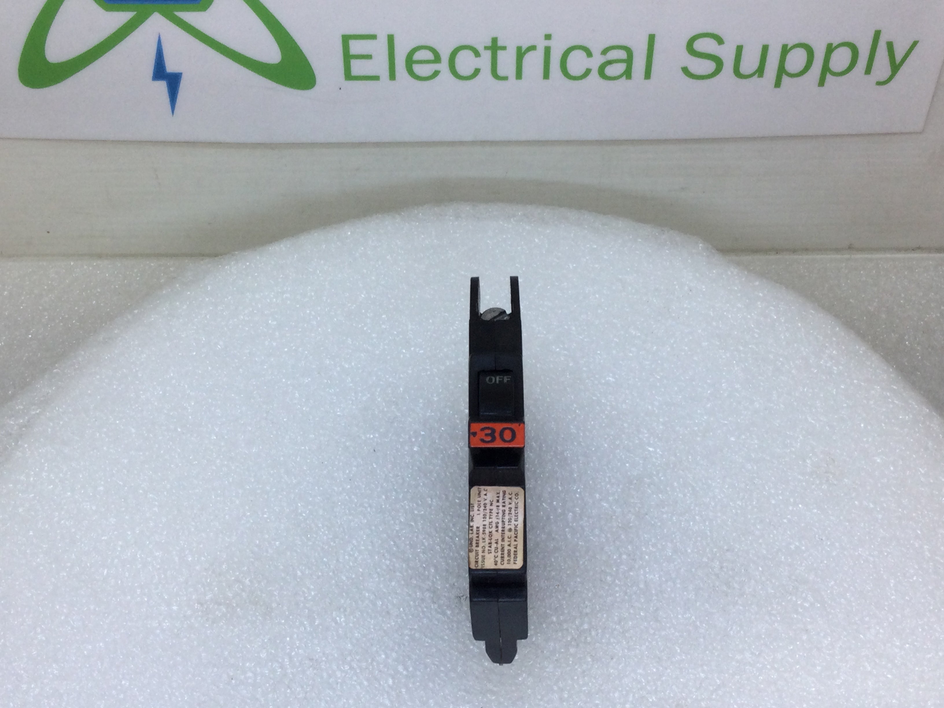 FPE NC130 30 Amp 1 Pole 120/240V Circuit Breaker - Cosmetic Flaw
