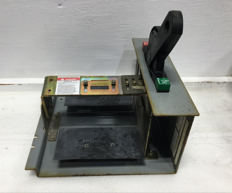 Allen-Bradley 2193FB-EJC-52CM Q MCC Bucket and On/Off Handle 3 Pole 600 VAC