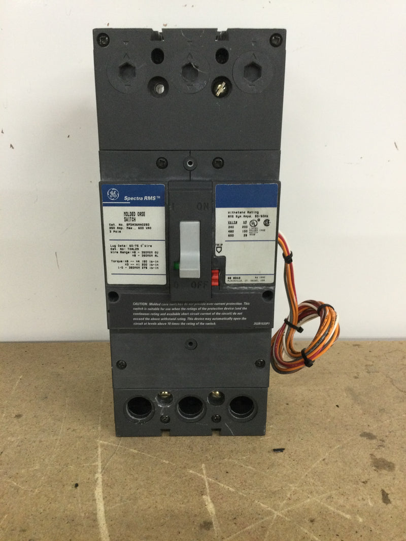 GE Spectra Series SFDA36AN0250 3 Pole 3 Phase 480 Volt 250 Amp Molded Case Switch/Circuit Breaker