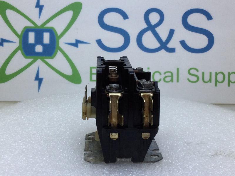 Tyco/Products Unlimited 3100-15Q1928C 40 Amp 240V 24Vac Coil 50/60 HZ Contactor