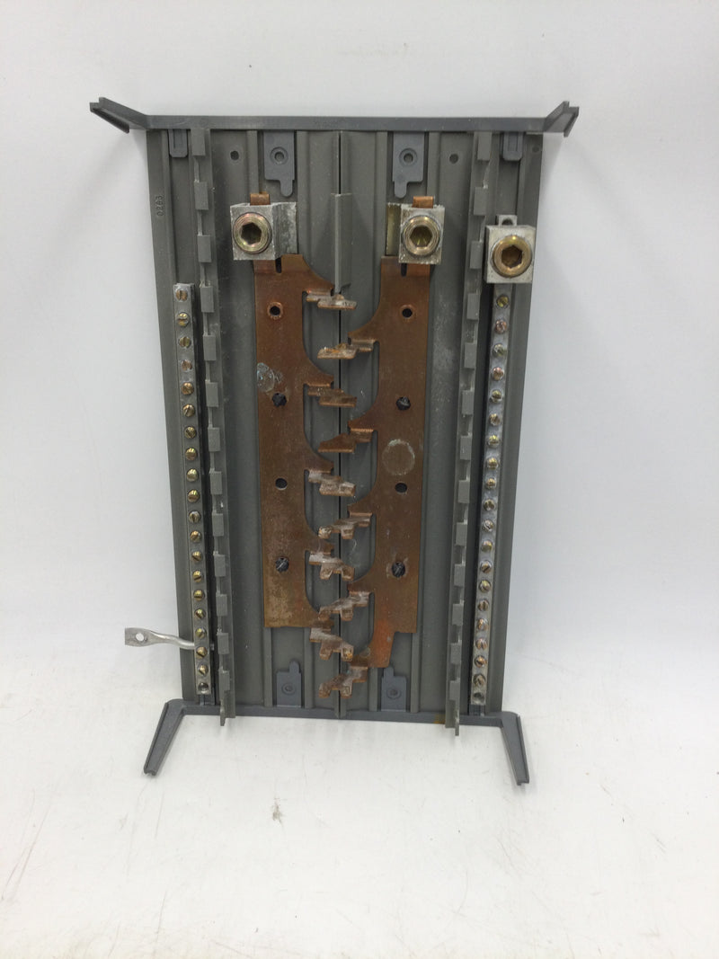 Siemens 10 Space 30 Circuit MLO/MB Conv Copper Buss 200A 120/240V Type Q Guts Only 9"w x 14"T