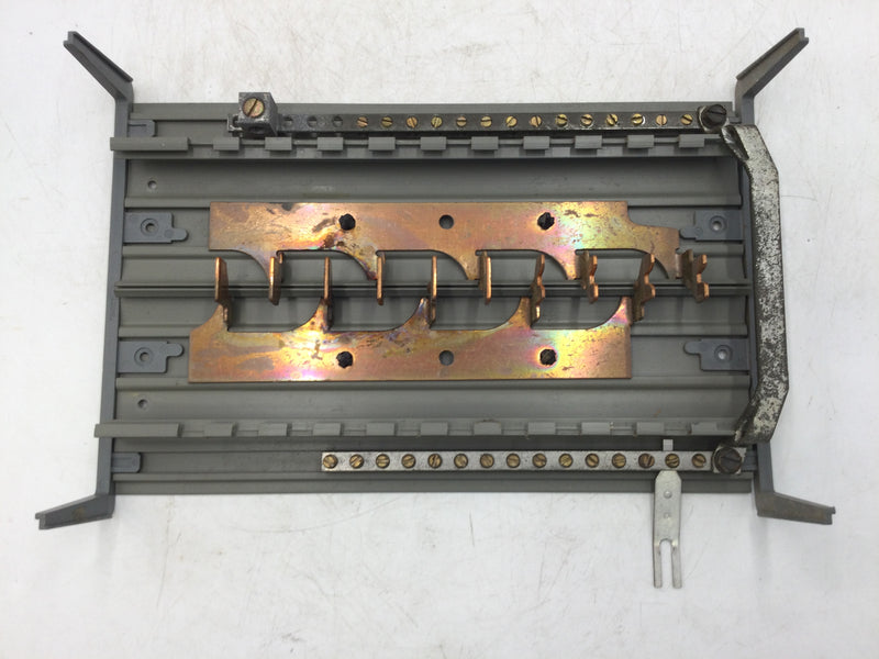 Siemens 200 Amp 10 Space 120/240 VAC Copper Buss Load Center Guts Only 9" X 13"