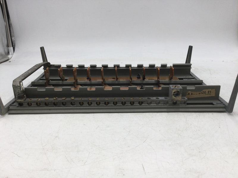 Siemens 200 Amp 10 Space 120/240 VAC Copper Buss Load Center Guts Only 9" X 13"