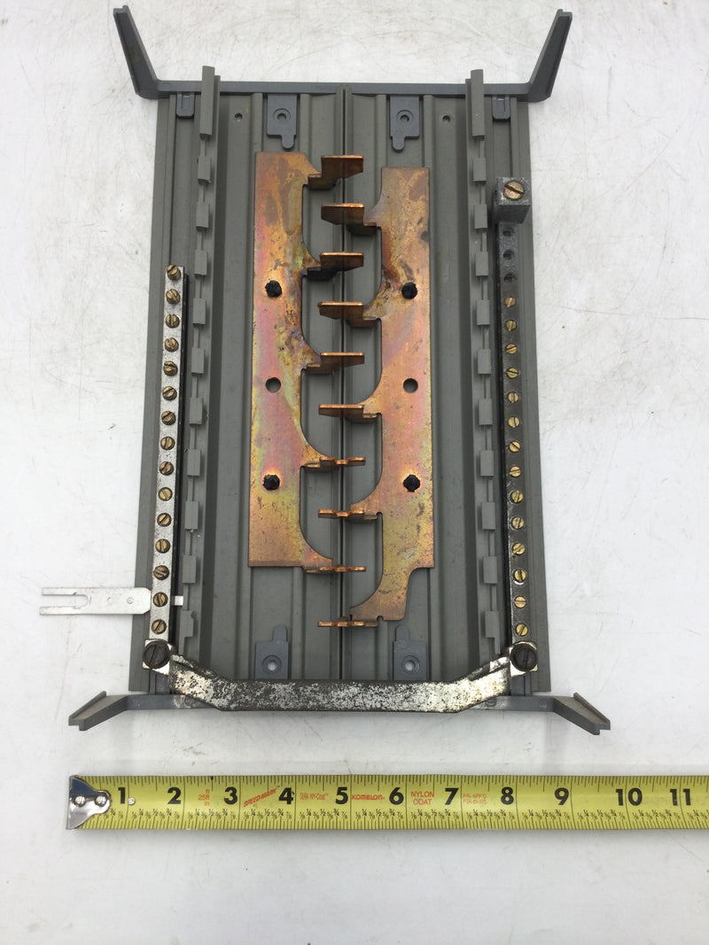 Siemens 200 Amp 10 Space 120/240 VAC Copper Buss Load Center Guts Only 9" X 13"