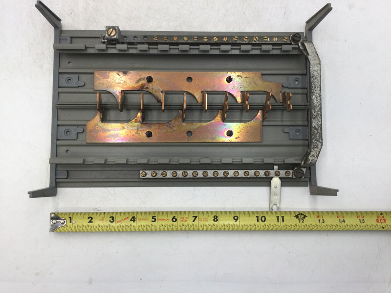 Siemens 200 Amp 10 Space 120/240 VAC Copper Buss Load Center Guts Only 9" X 13"