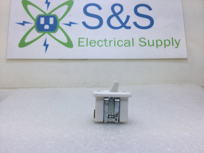 Lot of 9 Leviton Mini Toggle On/Off Switch 3/4 HP 125-250 VAC 10-20 Amp in White