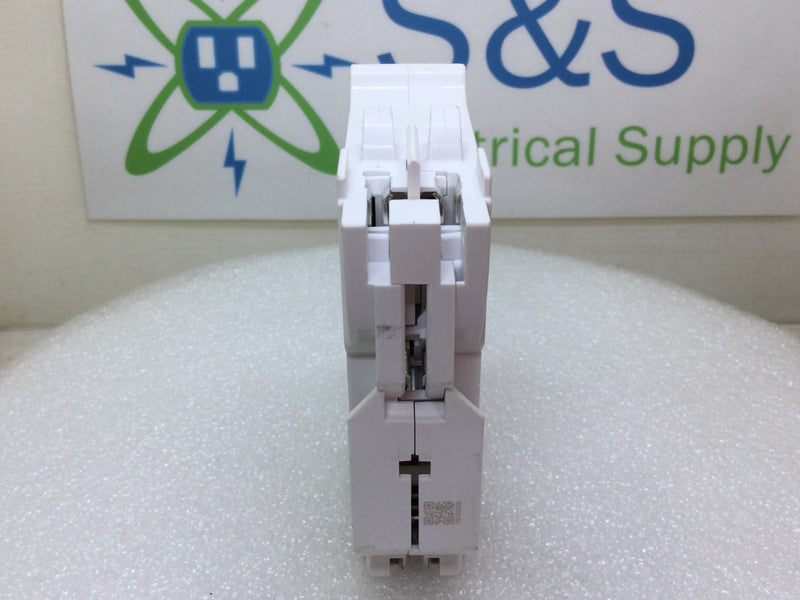 Leviton LB120-GFT 20 Amp 1 Pole 120V GFCI Circuit Breaker