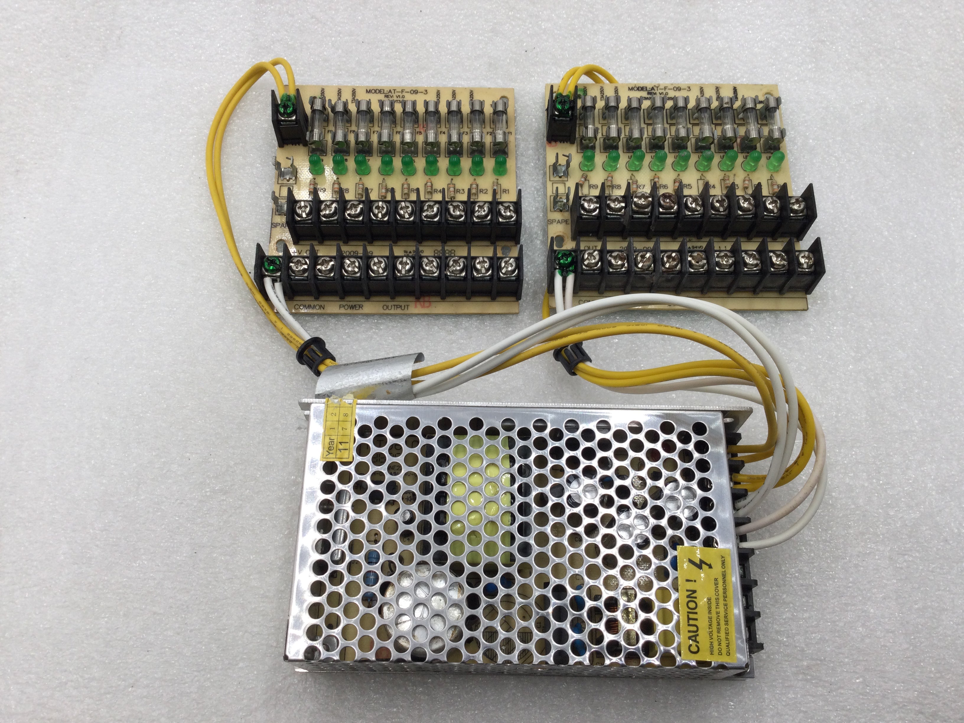 PB10A18DO 18 Channel CCTV Power Supply Distribution Module Guts Only 1