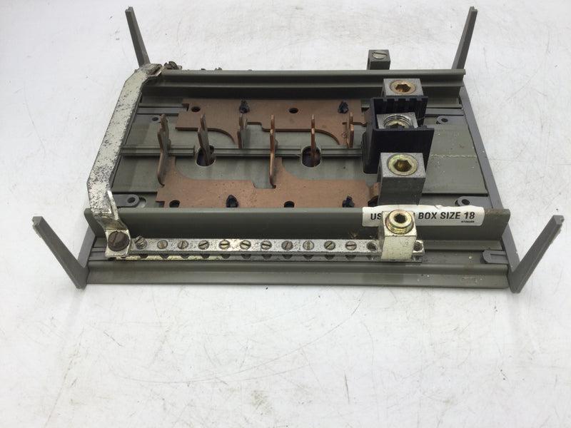 Siemens 125A 6/12 Space 120/240VAC 3 Pole Circuit Breaker Interior Copper Bus (Guts Only) 9" x 11"