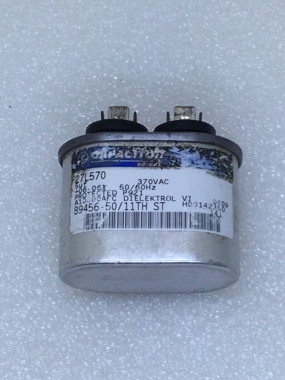 GE General Electric 27L570 5uf +/-6 % 370 VAC 50/60Hz Oval Capacitor B