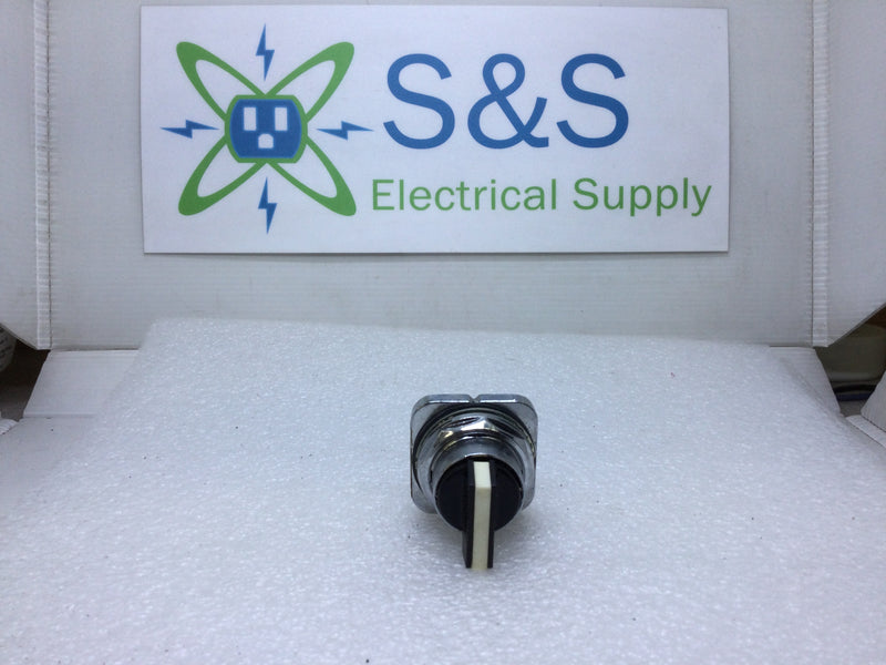 Furnas 52SA2CAB 3-Position Cam Short Lever Oil Tight Selector Series C