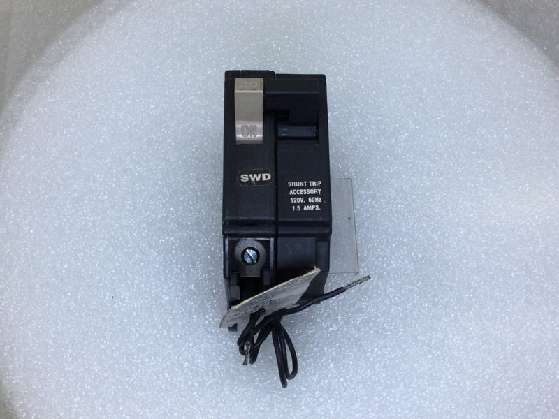 Cutler Hammer CH120 20 Amp 1 Pole 120/240V Breaker w/Shunt Trip - Plastic Foot