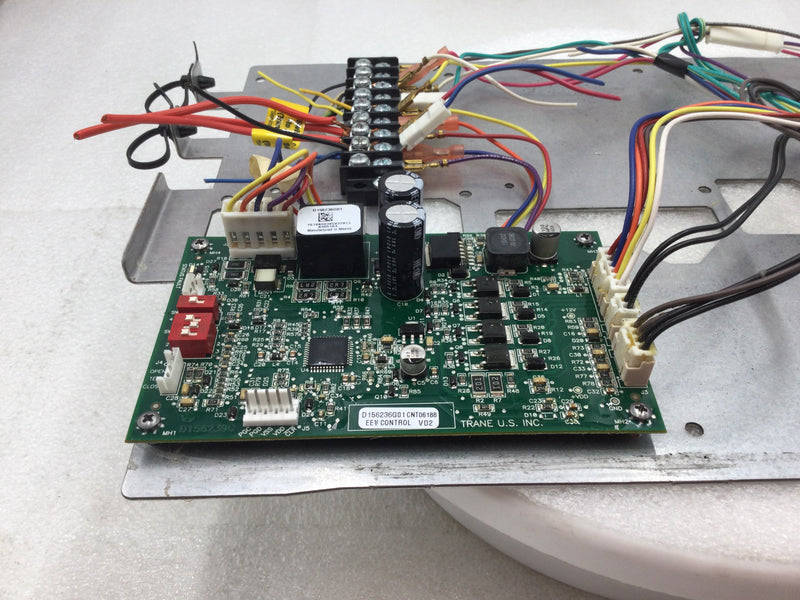 Trane D156236G01 Electronic Expansion Valve Control Board w/ Metal Cover
