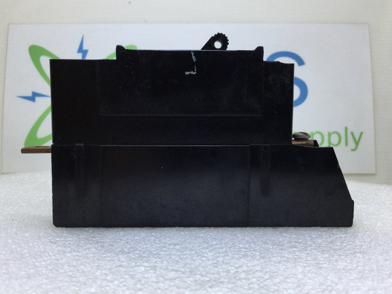 Murray CB-5104 15 Amp 1 Pole 125V Circuit Breaker - Cosmetic Flaw