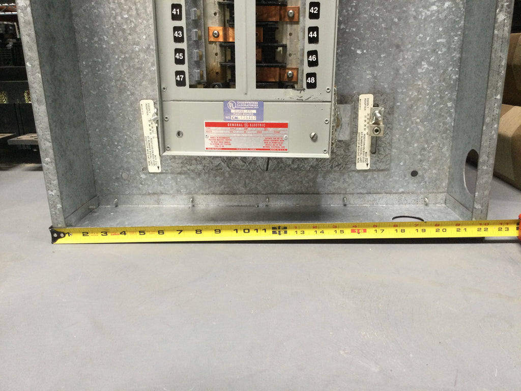 GE General Electric 100 Amp 120/208v 3 Phase 4 Wire Panelboard Enclosu