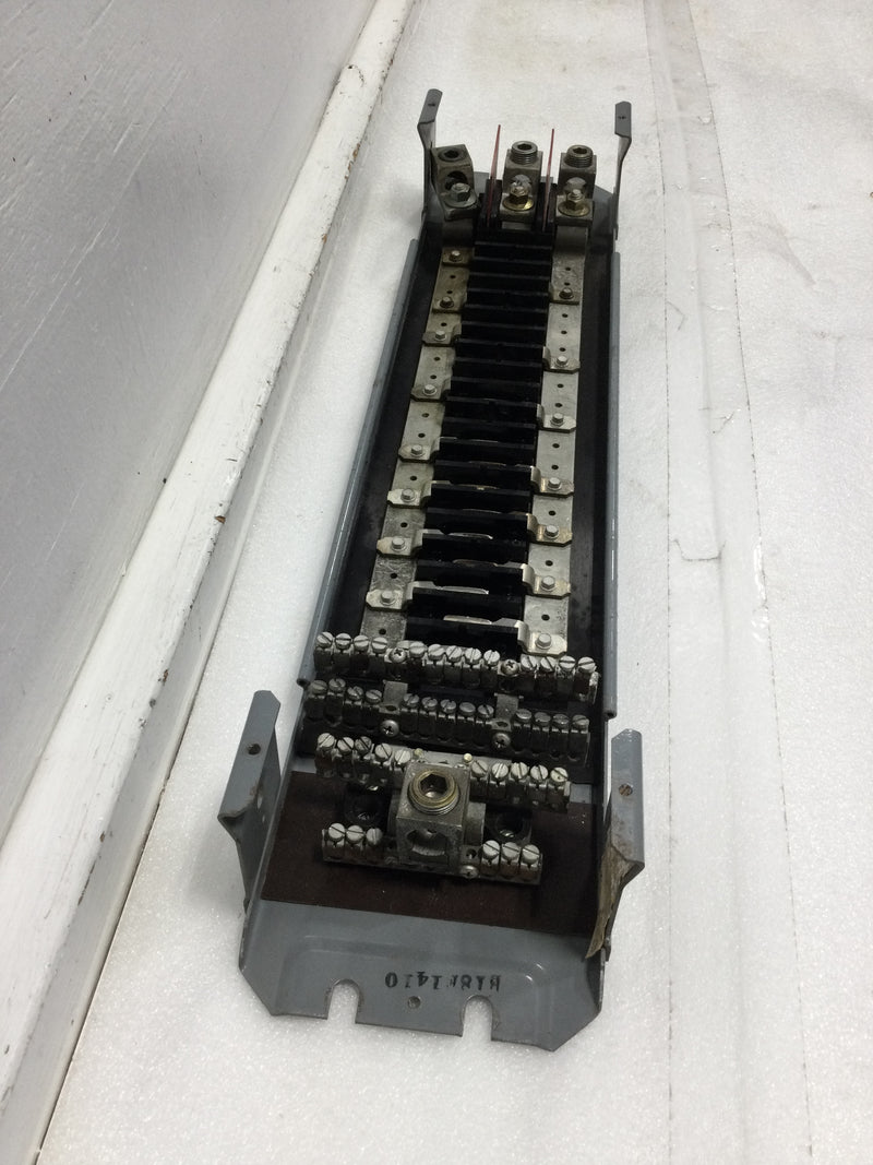 Square D QO Series 225 Amp 3 Phase 42 Space Load Center Guts Only 6"X26.5" -Flaw