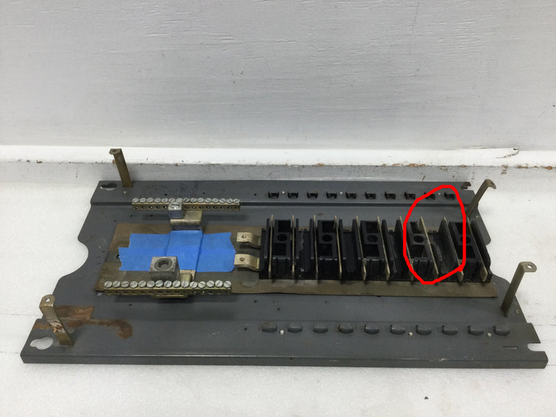 ITE EQ2030CBA 10 Space/20 Circuit 120/240V Load Center Guts Only 11"X20" - Flaw
