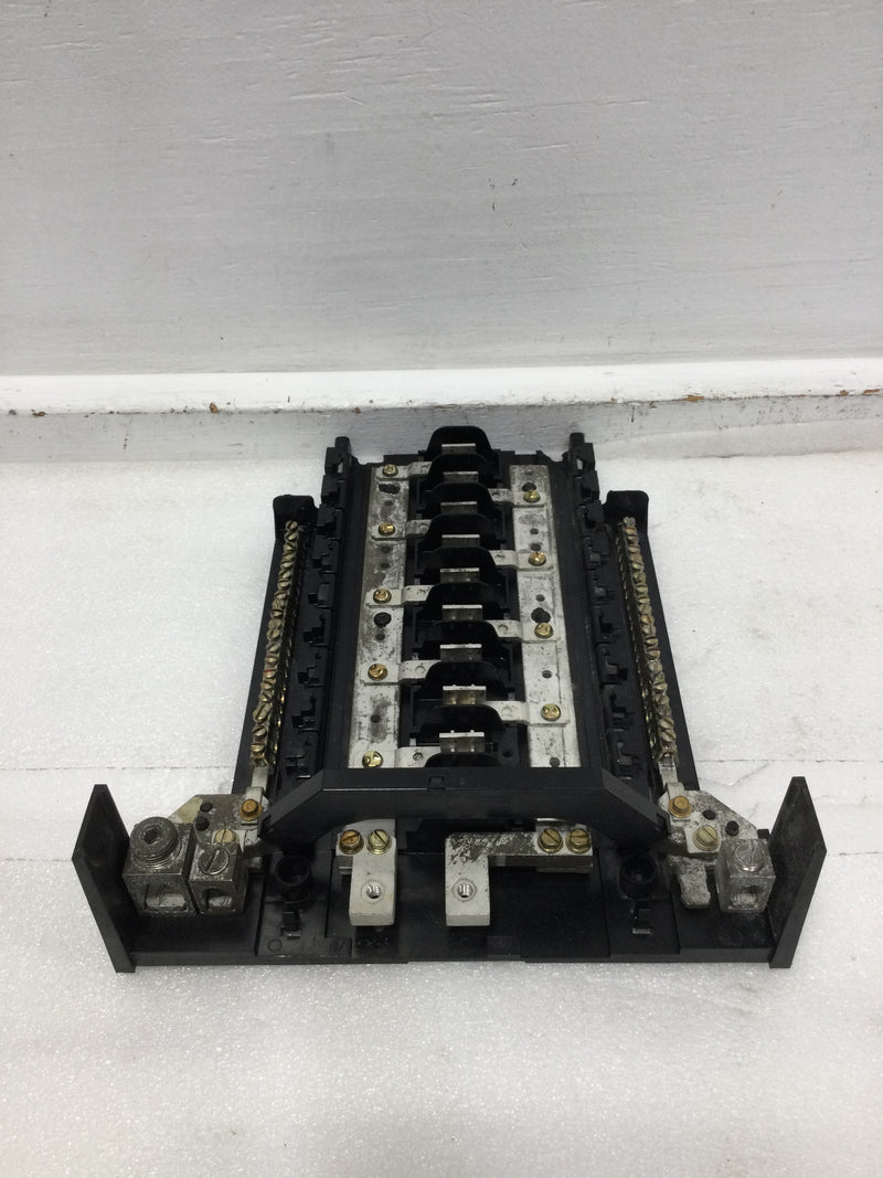 GE TM2020 200 Amp 10 Space 120/240 VAC Load Center Guts Only 10"X 13" - Flaw