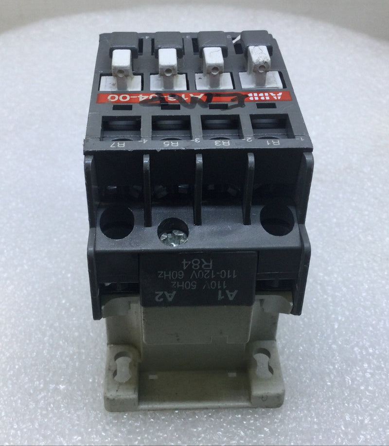 ABB A16-04-00 30 Amp 50/60Hz 600V Contactor - Cosmetic Flaw