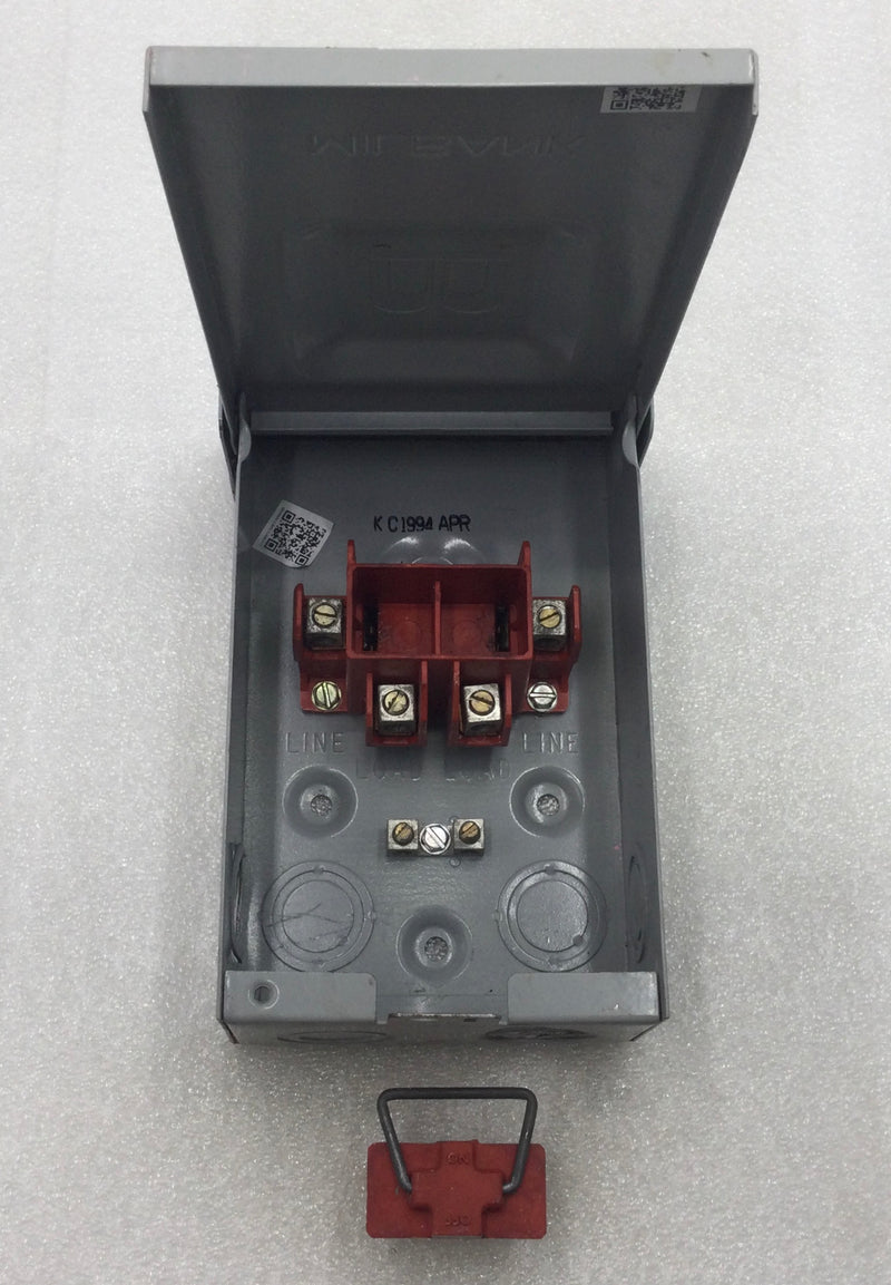 Milbank U3800 60 Amp 1 Phase 2 Wire 240V Non-Fused Enclosed Pullout Switch