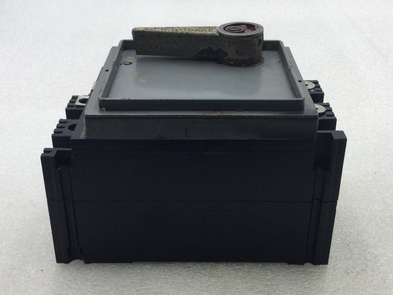 Federal Pacific NEF433030R 30 Amp 3 Pole 480V Circuit Breaker - Cosmetic Flaw