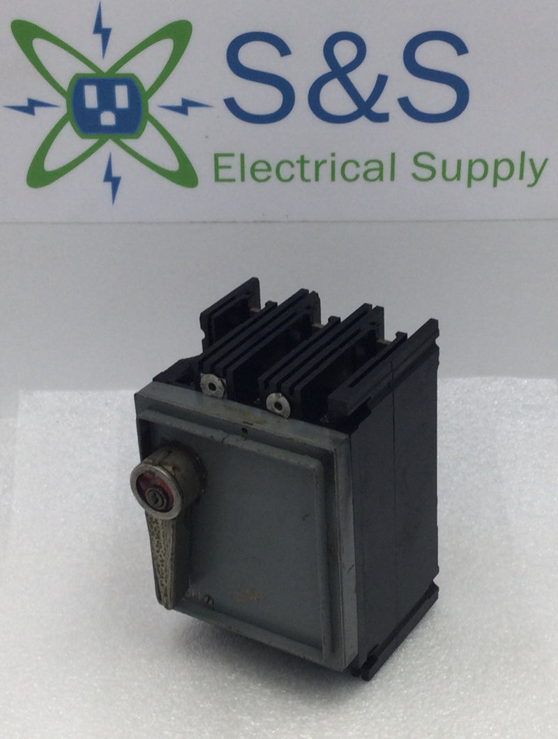 Federal Pacific NEF433030R 30 Amp 3 Pole 480V Circuit Breaker - Cosmetic Flaw