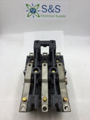 Westinghouse 2050A15G01 300 Amp 3 Pole 600V Max Contactor w/ 120 VAC Coil - Flaw