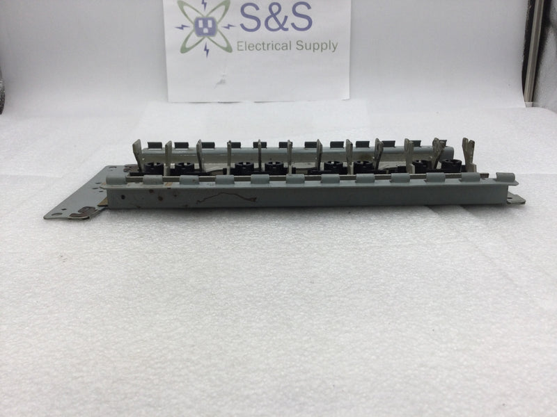 ITE/Murray 150 Amp 12 Space/44 Circuit 120/240V Load Center Guts Only 6.5" X 14"